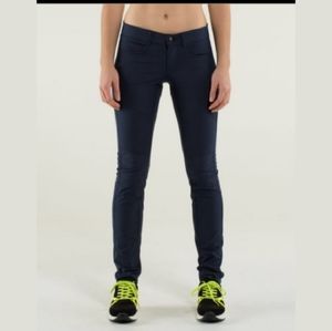 Lululemon Bust A Move Navy Blue Pants Size 8